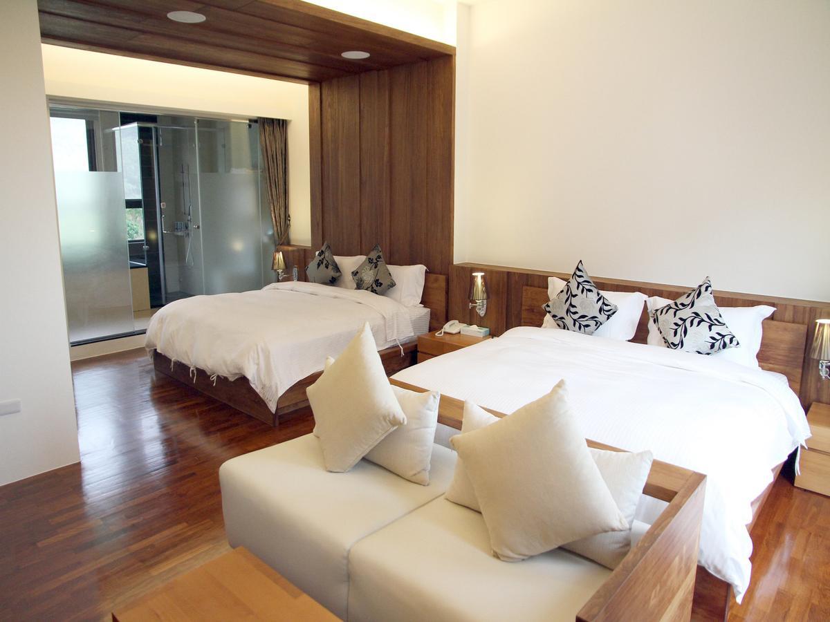 Peace Area Hot Spring Hotel Jiaoxi Esterno foto