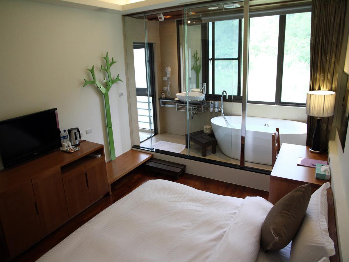 Peace Area Hot Spring Hotel Jiaoxi Esterno foto
